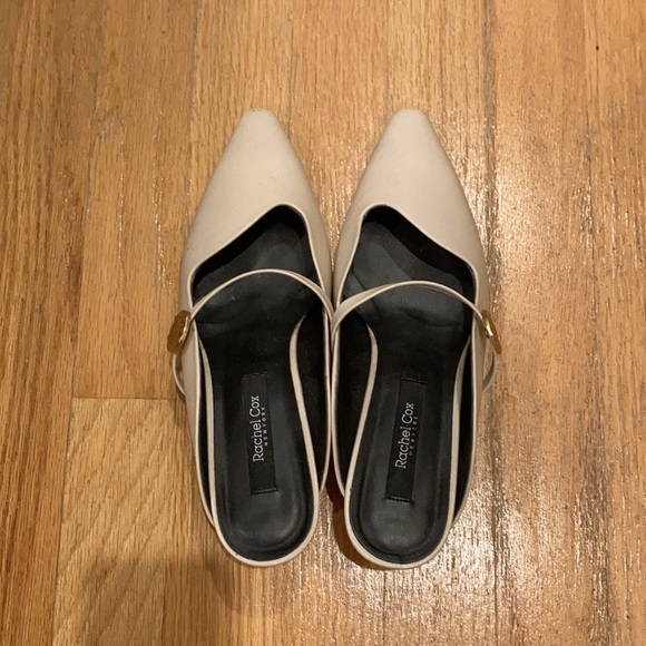 Cute Korean shoes - Picture 2 of 9